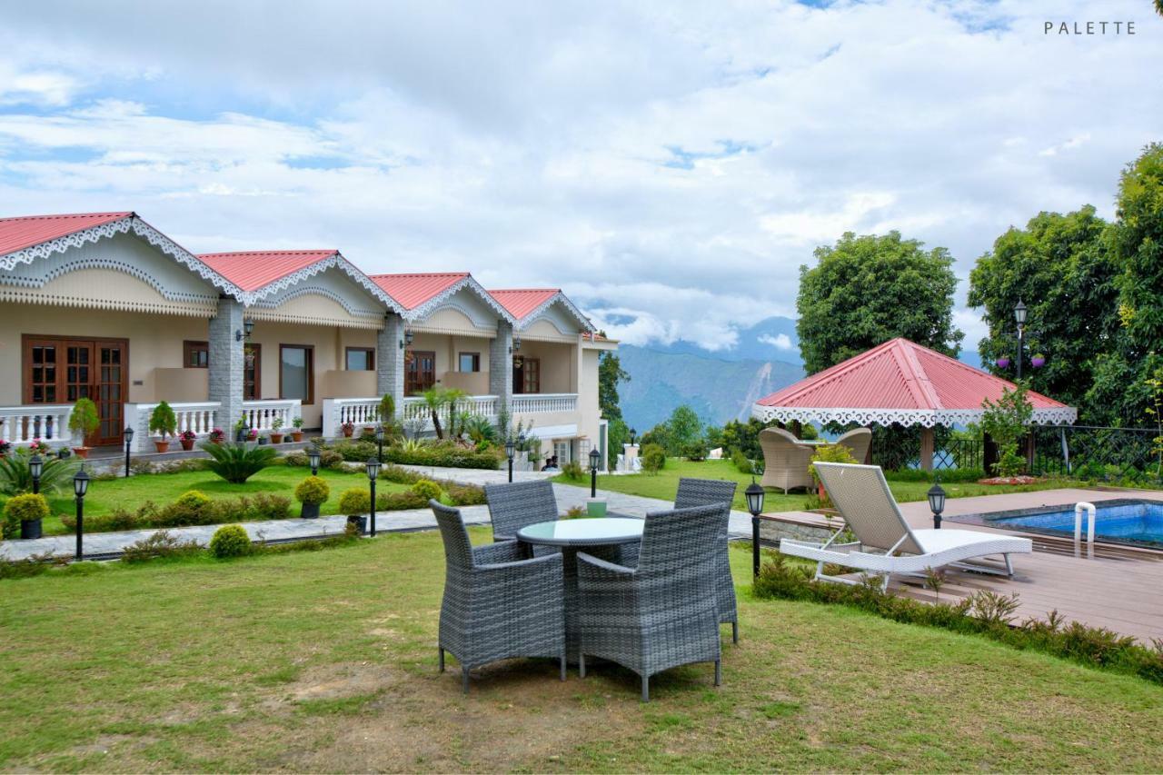 Pine Tree Spa Resort, Kalimpong Exterior photo