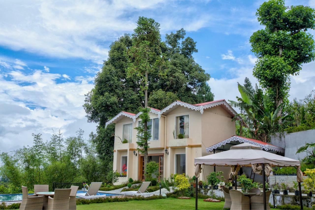Pine Tree Spa Resort, Kalimpong Exterior photo